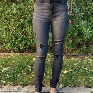 💋Black Distressed High Rise Hollister Jeans